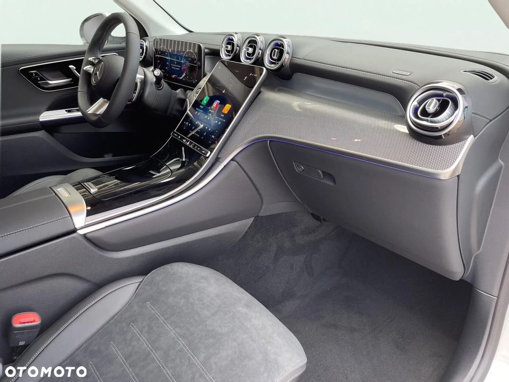 Mercedes-Benz GLC - 18