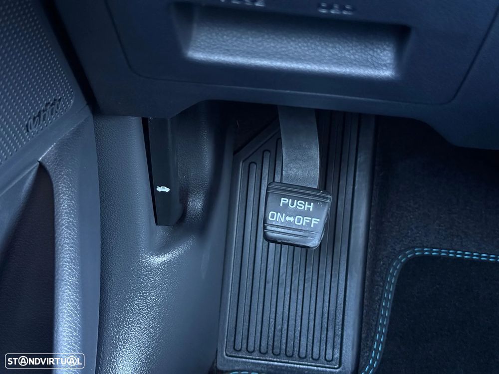 Hyundai Ioniq 1.6 GDI HEV Hybrid Tech - 16