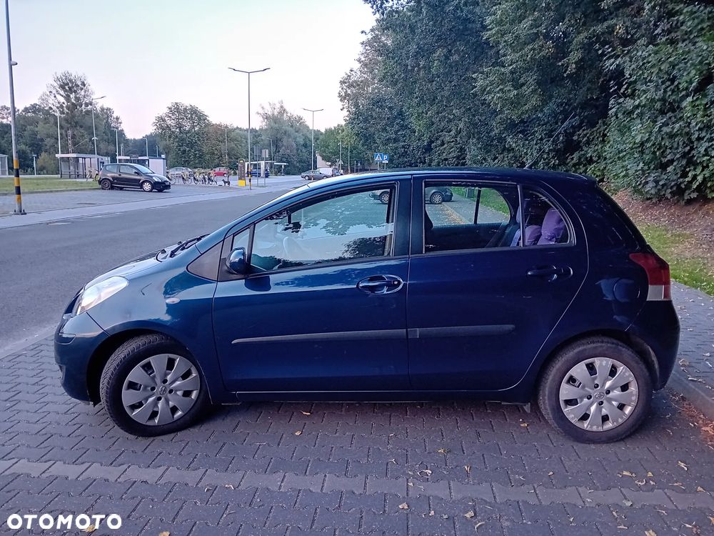 Toyota Yaris 1.33 VVT-i Sol - 12