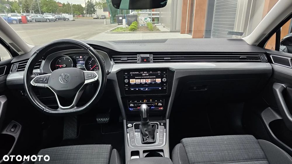 Volkswagen Passat Variant 2.0 TDI EVO Business DSG - 34