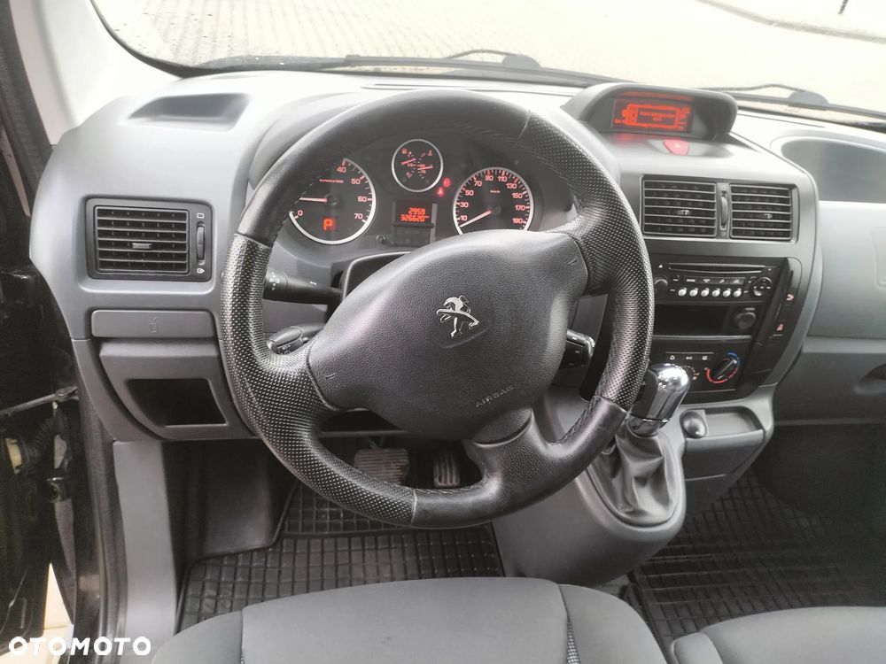 Peugeot Expert - 11