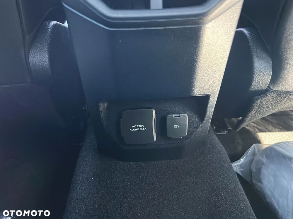 Volkswagen Amarok - 28