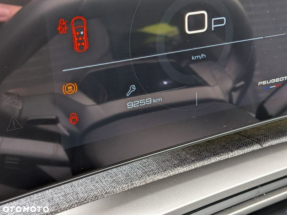 Peugeot 5008 Hybrid 145 e-DSC6 Allure - 30