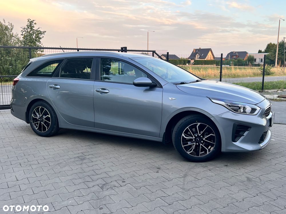 Kia Ceed 1.6 CRDi SCR L Business Line - 4