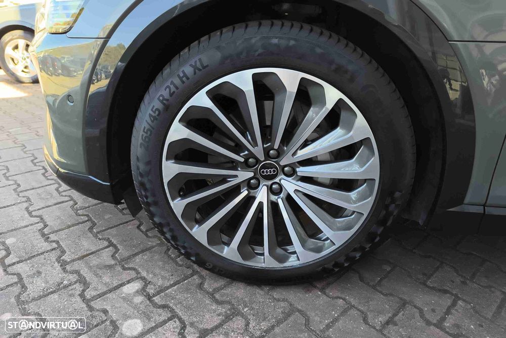 Audi Q8 e-Tron 55 quattro Advanced - 6