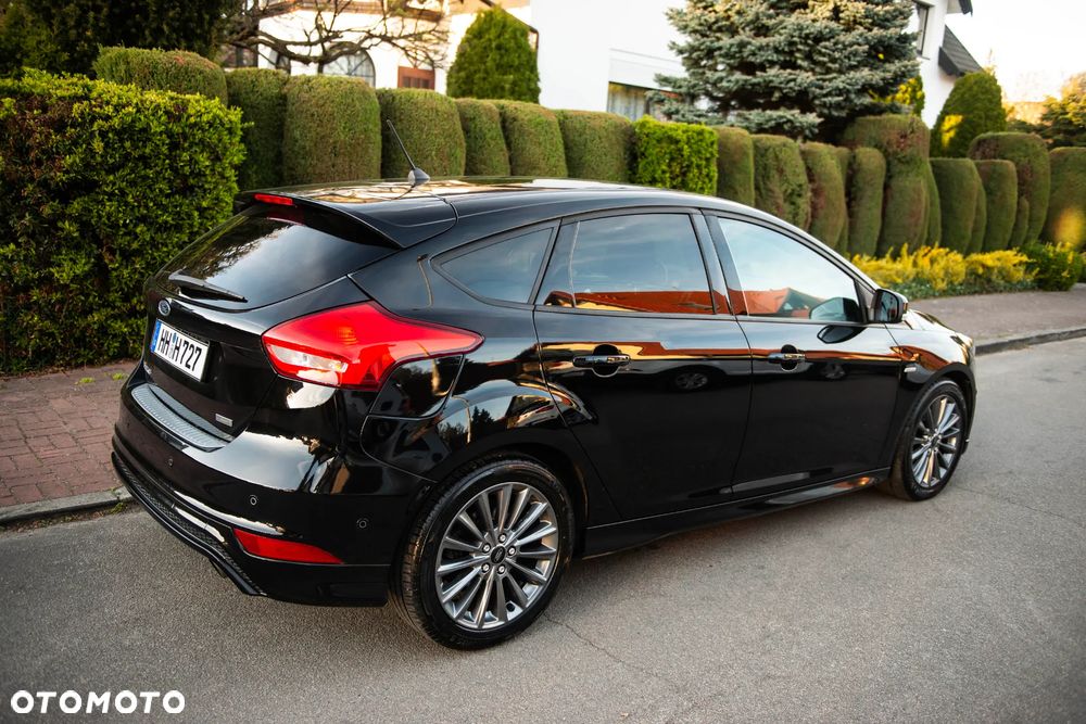 Ford Focus 1.5 EcoBoost ST-Line Red ASS - 14
