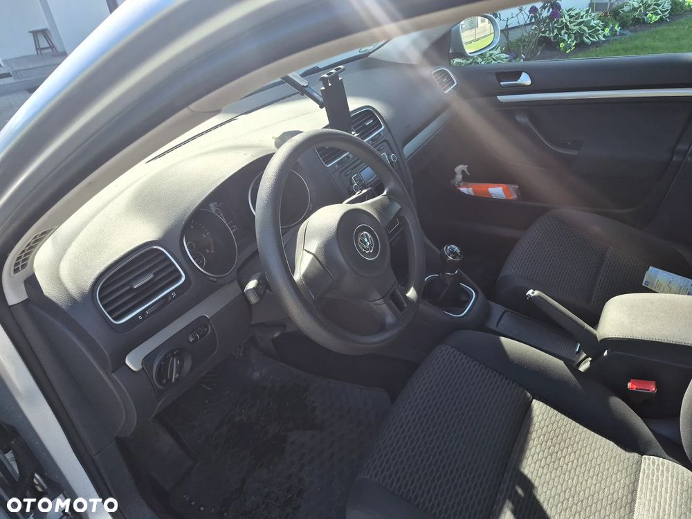 Volkswagen Golf 1.6 TDI DPF Style - 25