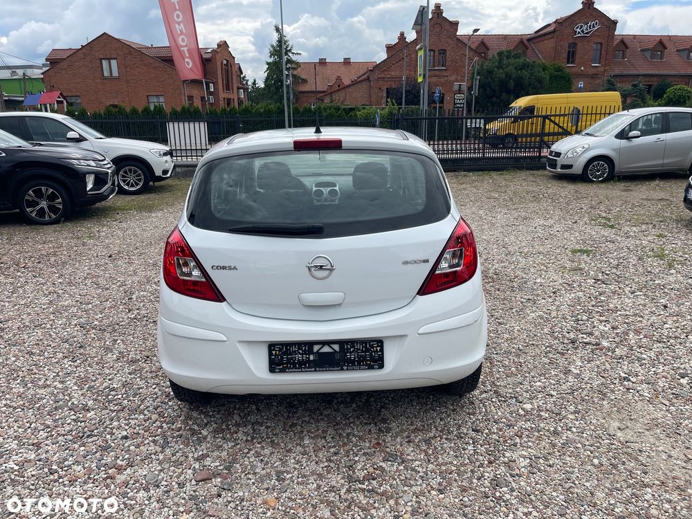 Opel Corsa 1.2 16V Enjoy - 5
