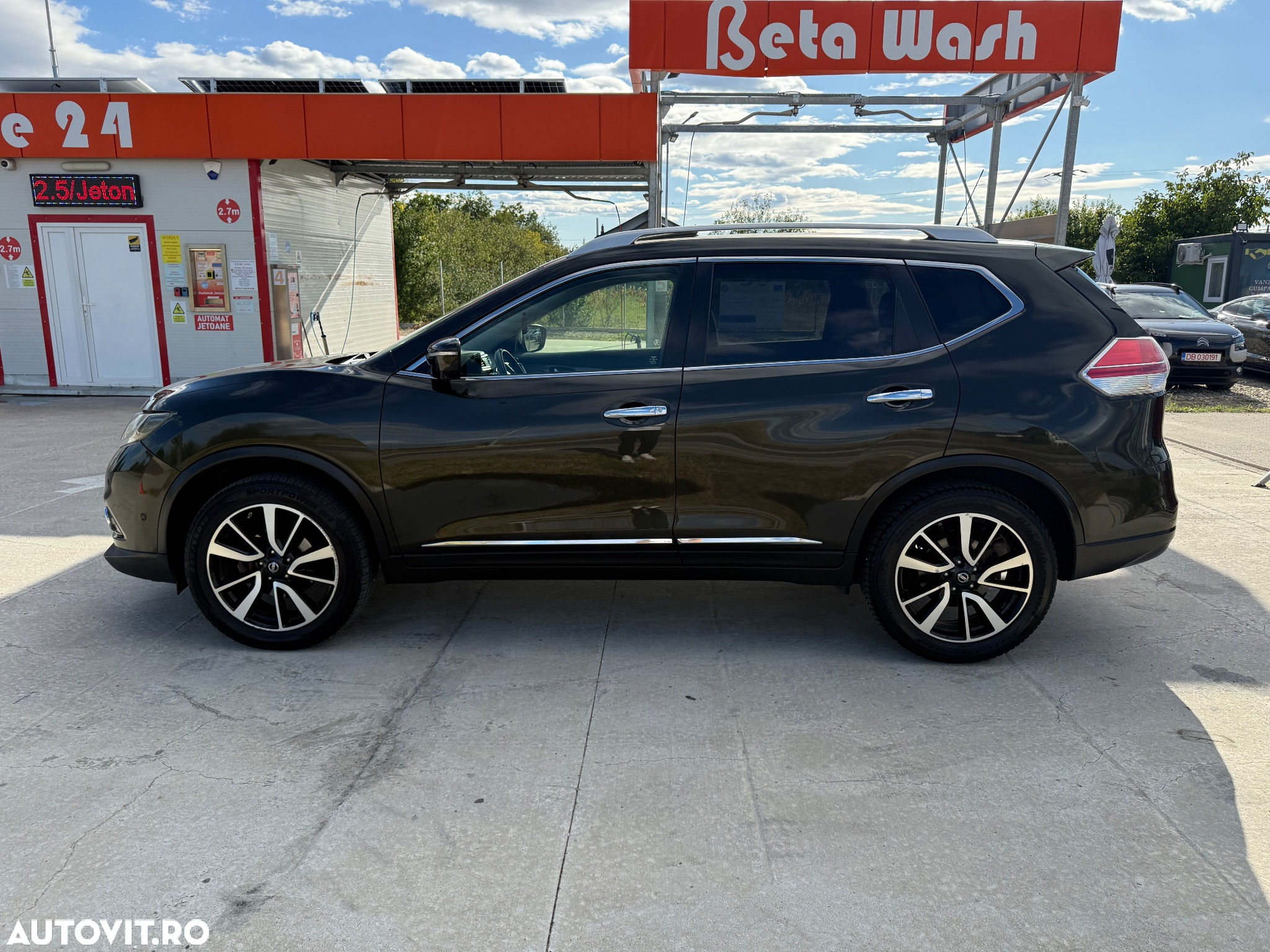 Nissan X-Trail 1.6L dCI Start/Stop 4x4-i Tekna - 10