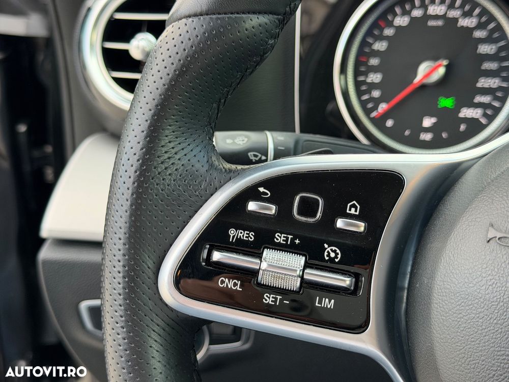 Mercedes-Benz E 220 d 9G-TRONIC Avantgarde - 26