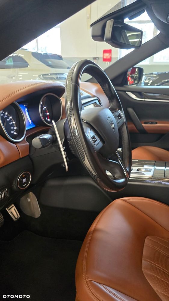 Maserati Ghibli S Q4 - 9