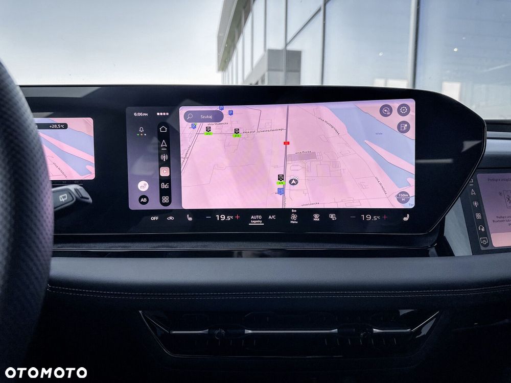 Audi Q6 e-tron - 30