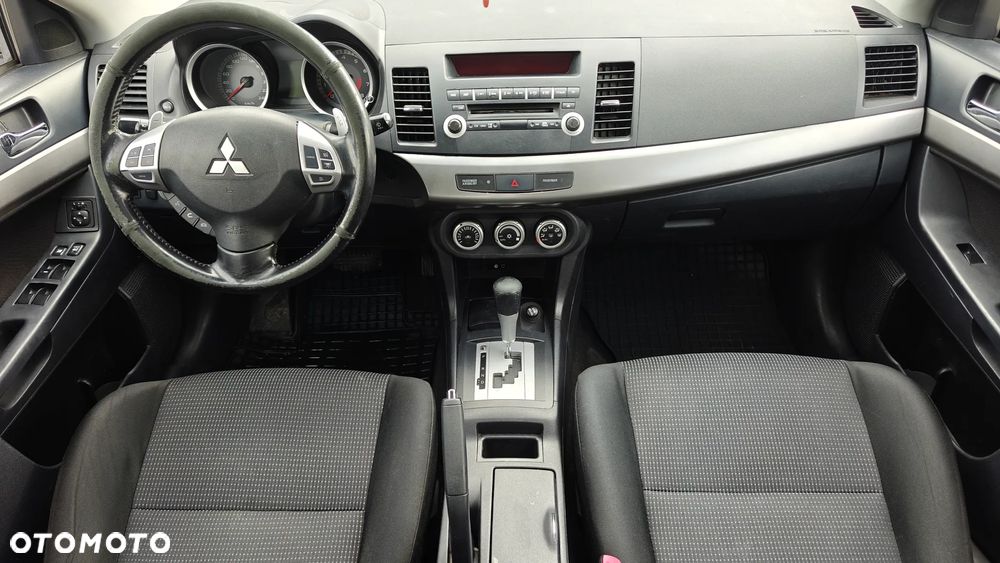 Mitsubishi Lancer 1.8 Intense CVT - 15