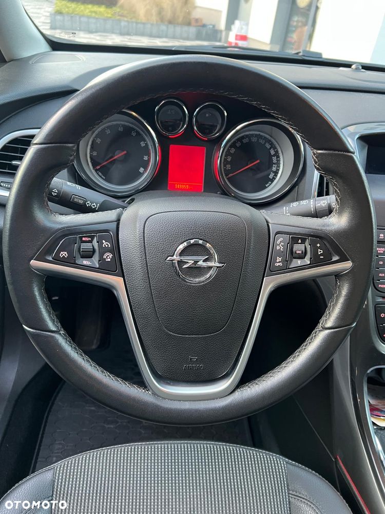 Opel Astra 1.4 T Cosmo - 10