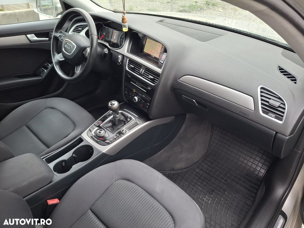 Audi A4 Avant 2.0 TDI DPF Ambition - 8