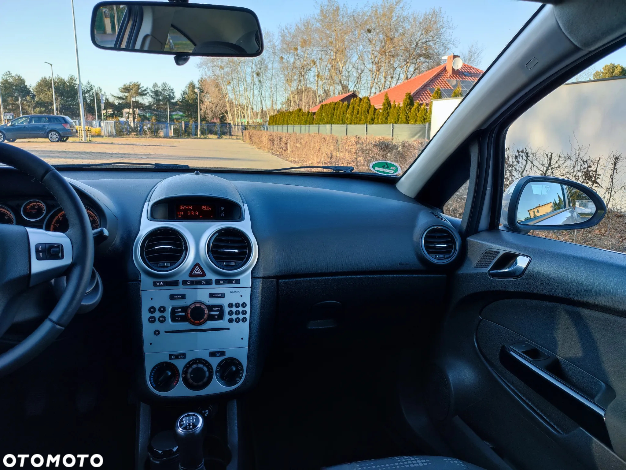 Opel Corsa 1.4 16V EcoFLEX Start-Stop Satellite - 17