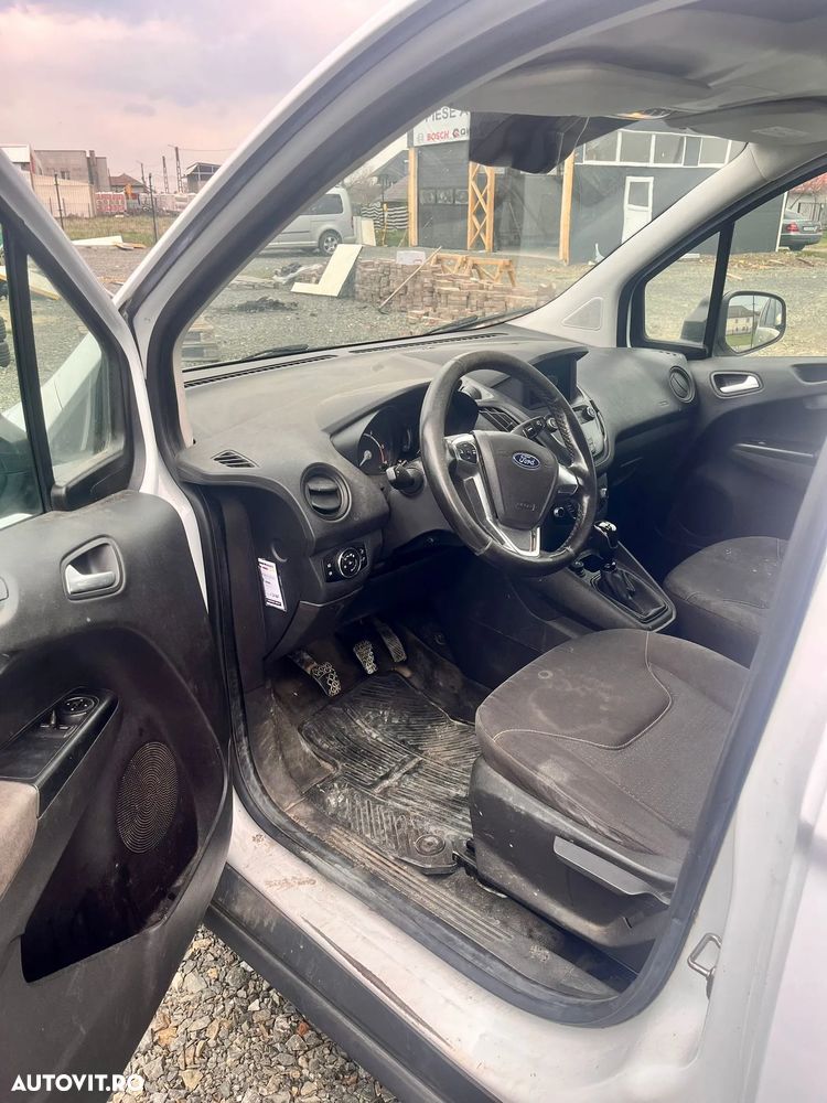 Ford Transit Connect - 2