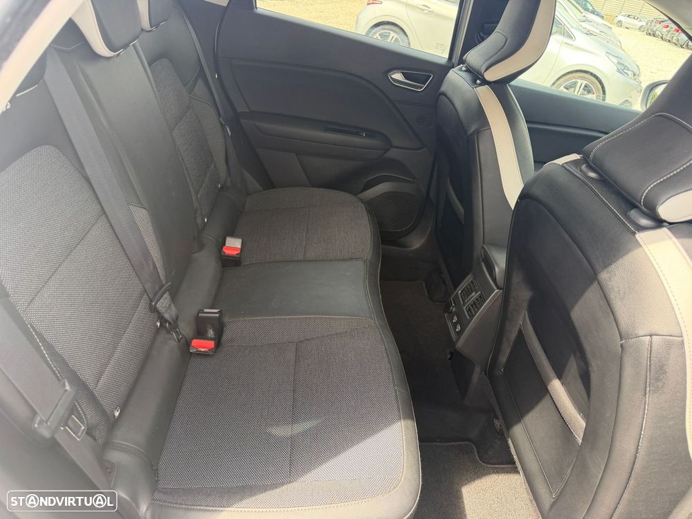 Renault Captur 1.3 TCe Exclusive - 12