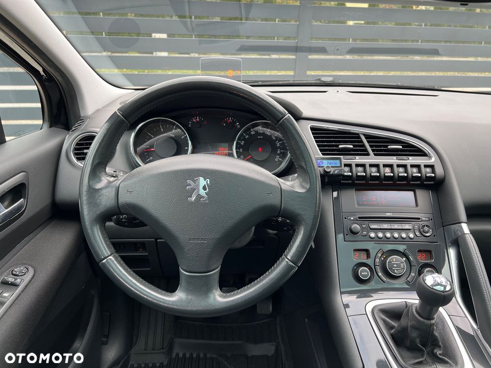 Peugeot 3008 1.6 Premium - 24