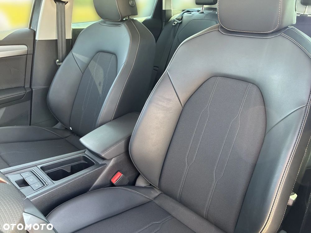 Cupra Leon 1.5 eTSI DSG - 16
