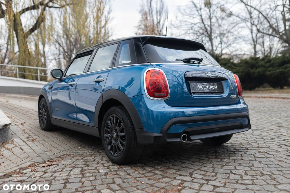 MINI Cooper Standard - 12