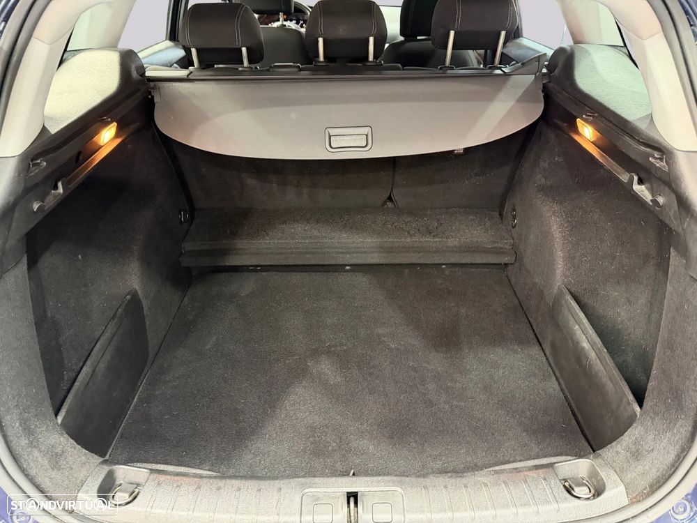 Fiat Tipo Station Wagon 1.3 M-Jet Lounge - 38