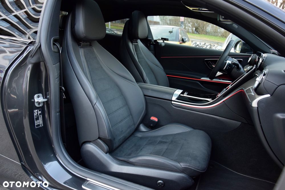 Mercedes-Benz CLE 300 4Matic 9G-TRONIC - 15