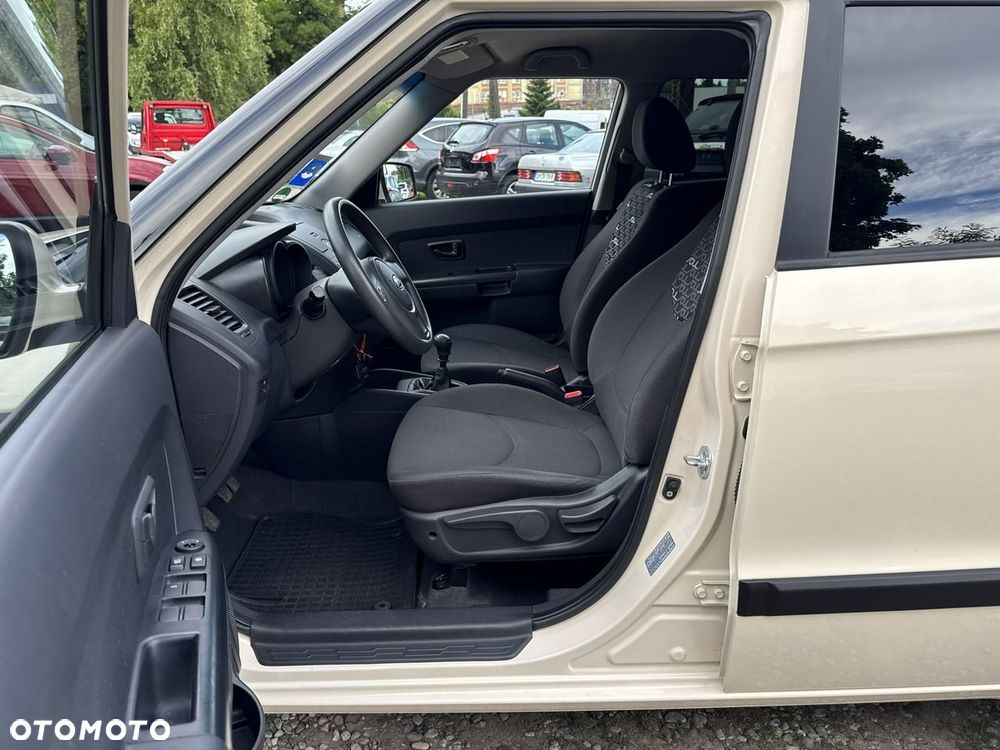 Kia Soul - 22