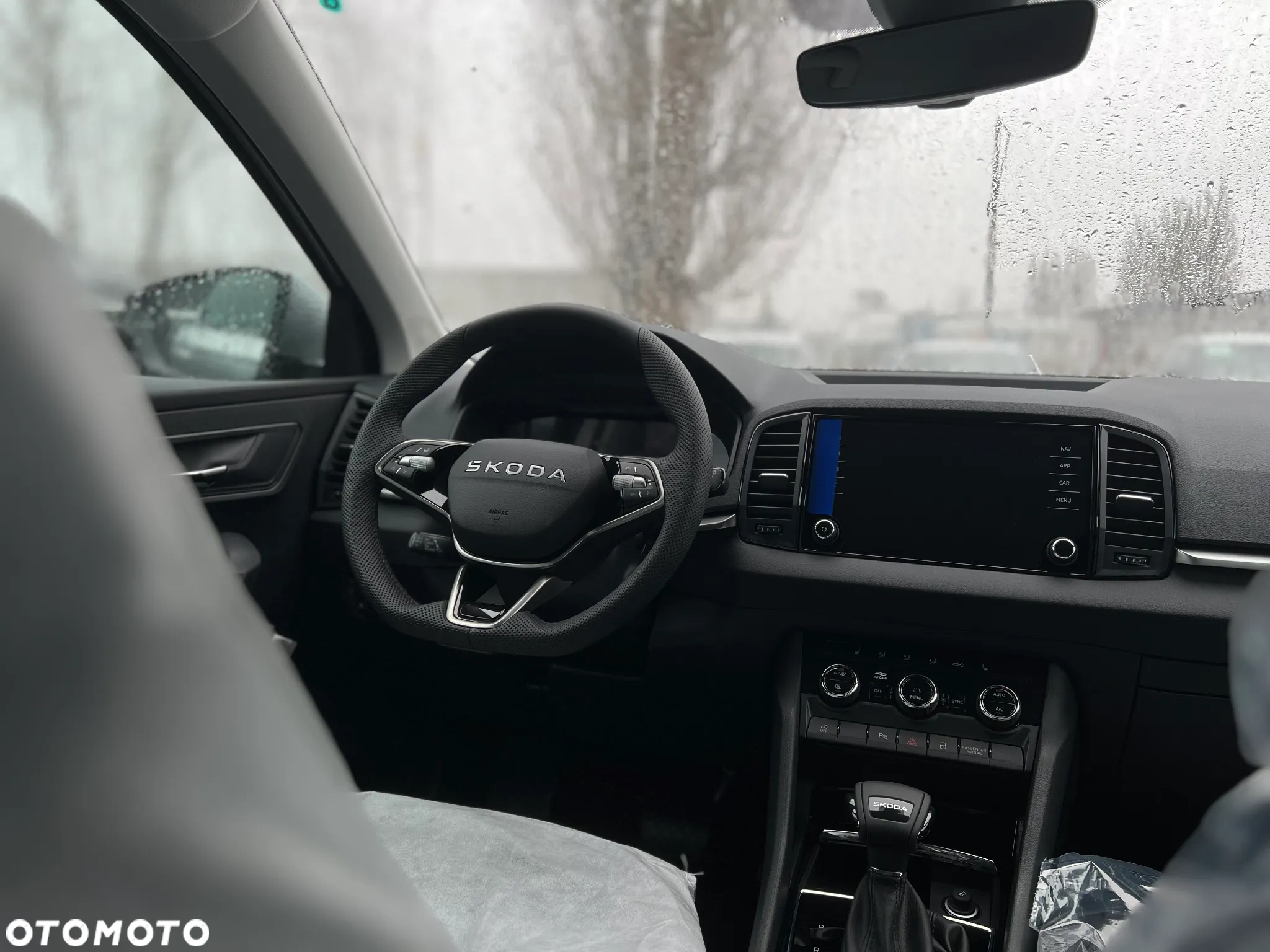 Skoda Karoq 1.5 TSI ACT Selection DSG - 19