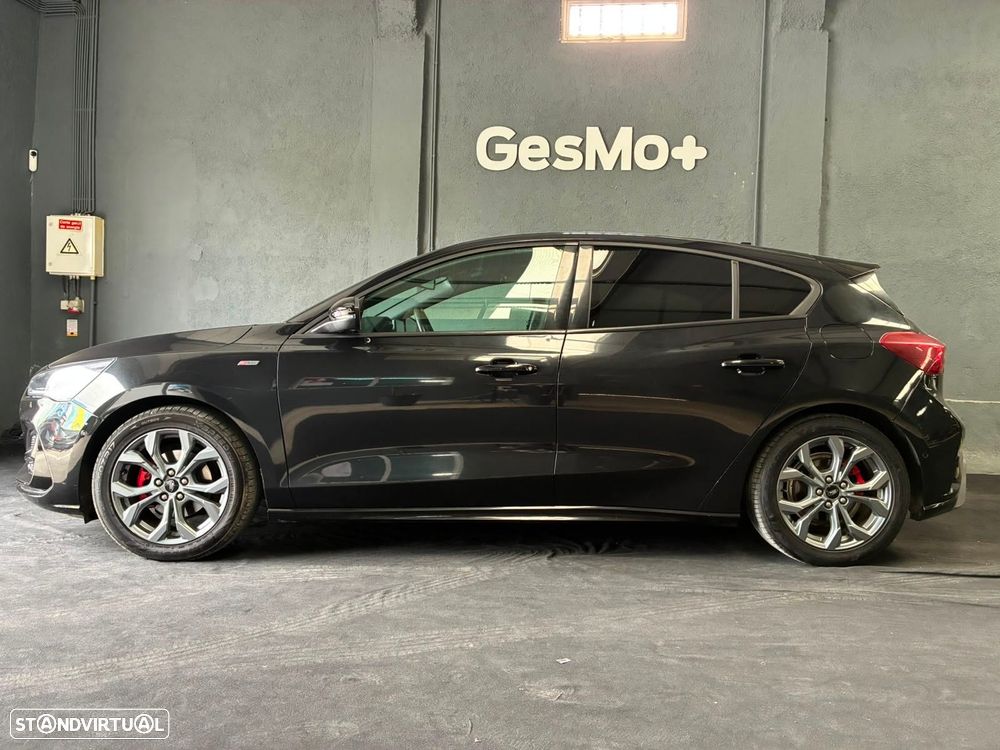 Ford Focus 1.0 EcoBoost MHEV ST-Line X - 4