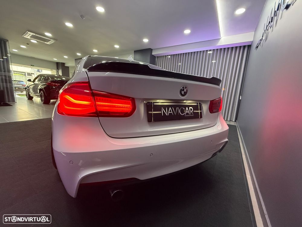 BMW 316 d Pack M - 12