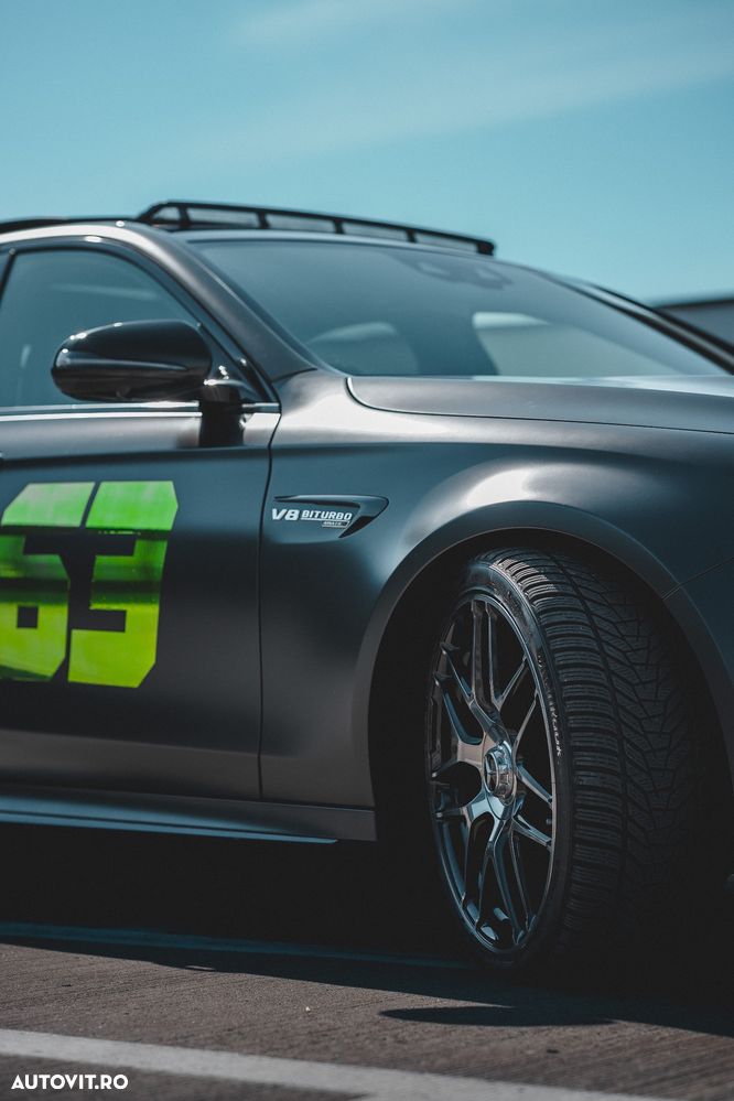 Mercedes-Benz E - 2