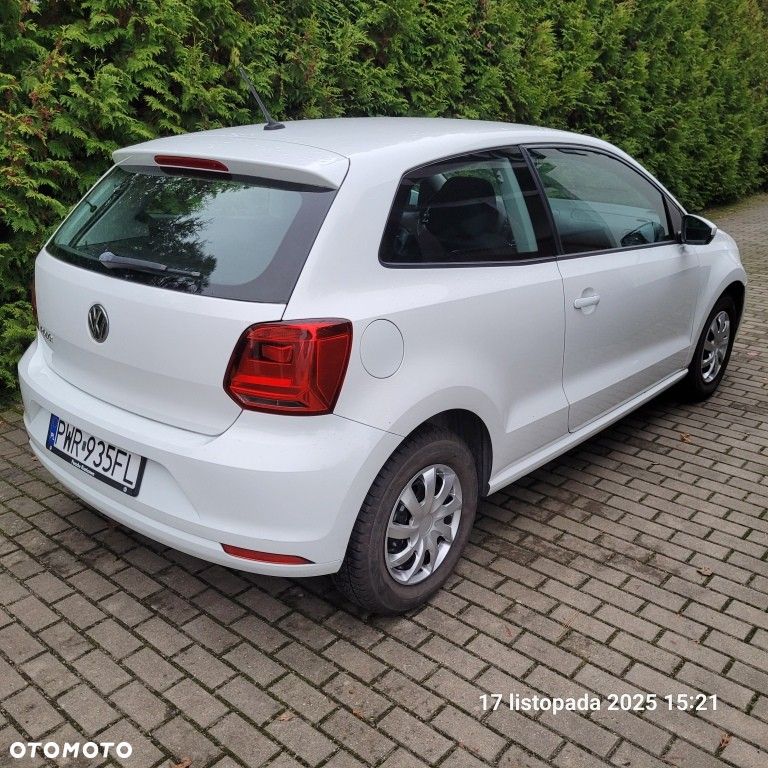 Volkswagen Polo - 2