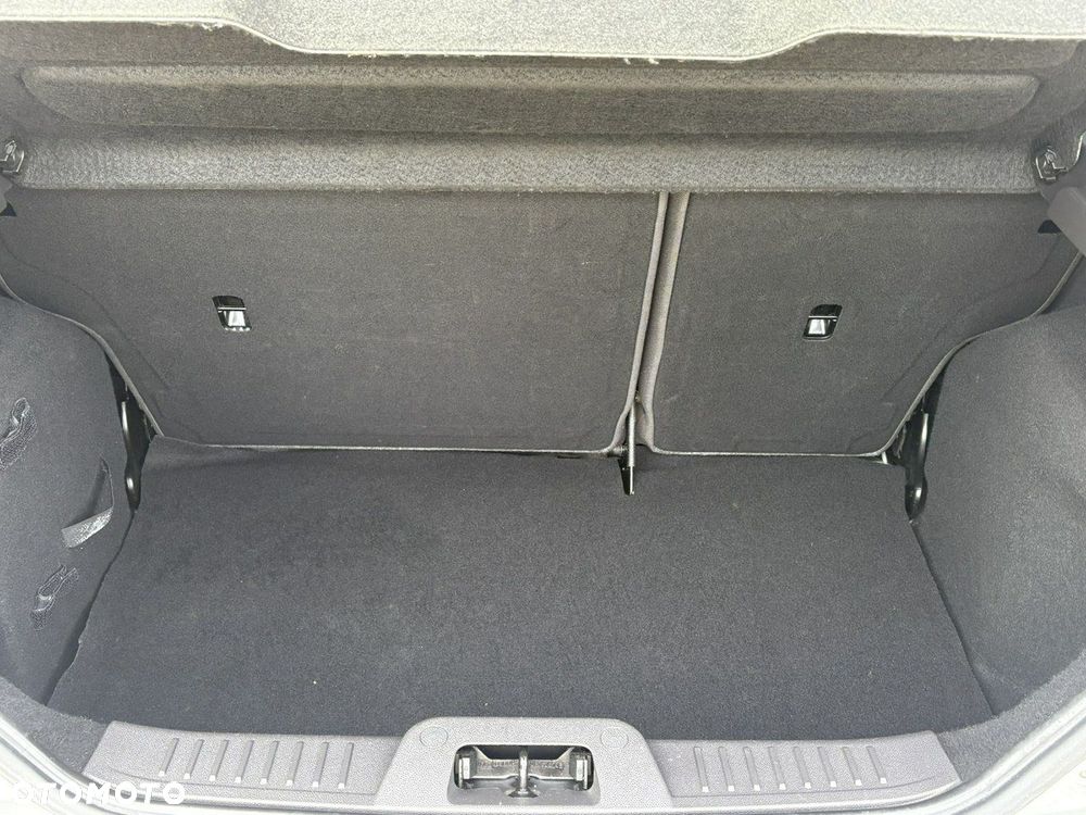 Ford Fiesta 1.0 Silver X (Trend) EU6 - 12
