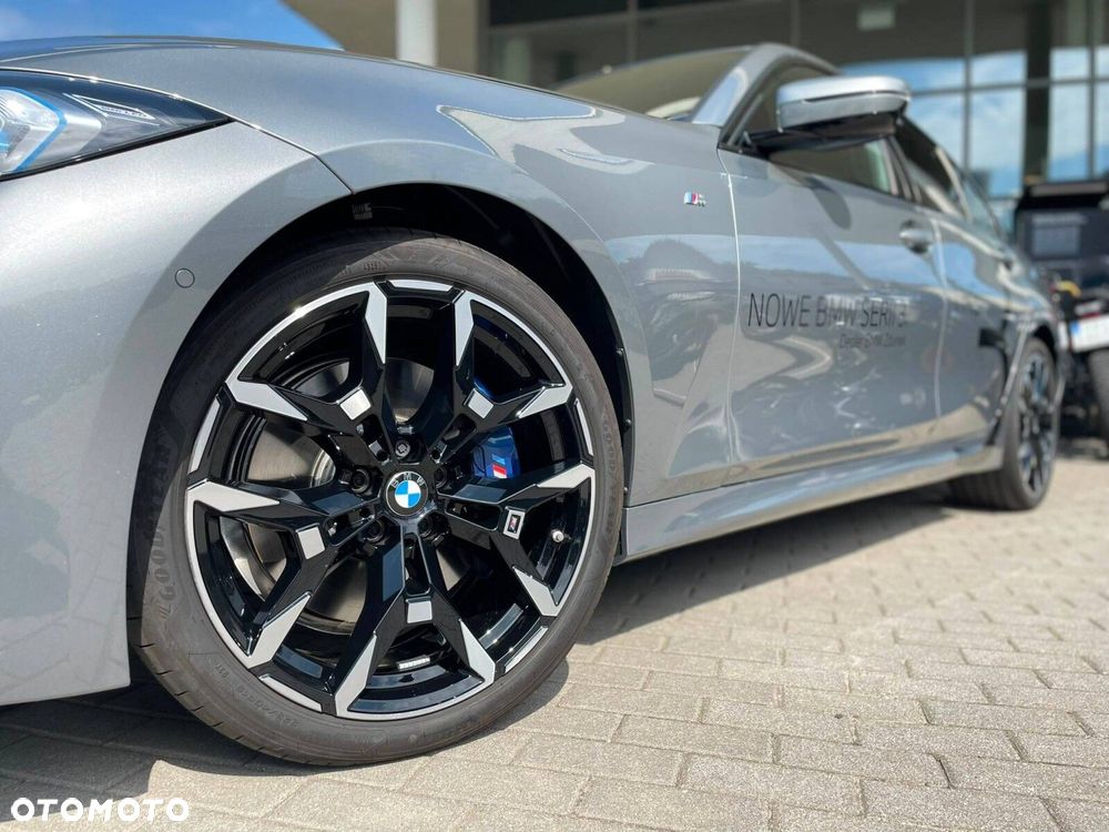 BMW Seria 3 - 36