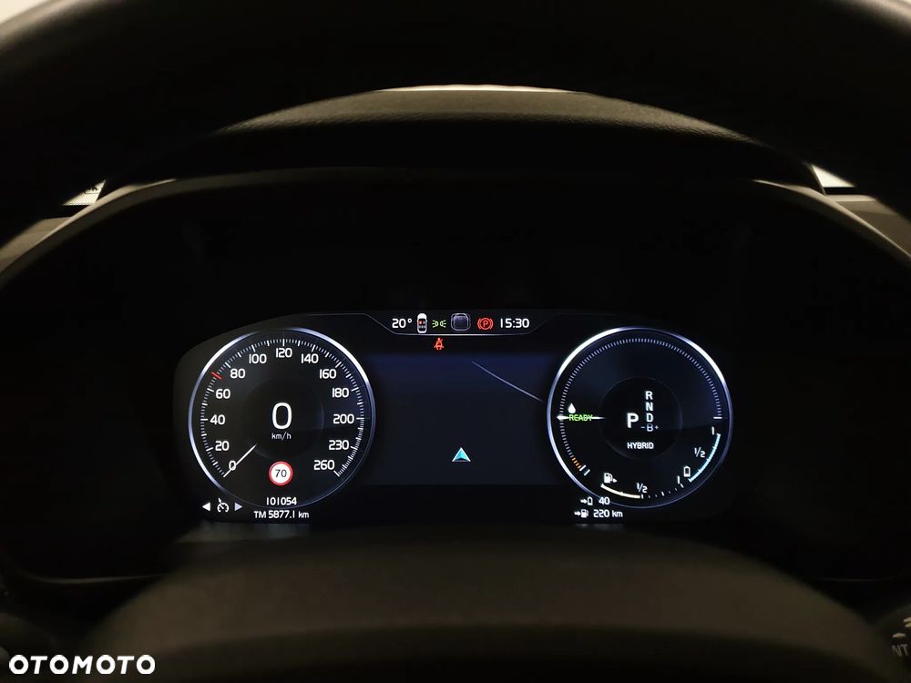 Volvo XC 40 T4 Recharge DKG RDesign - 8