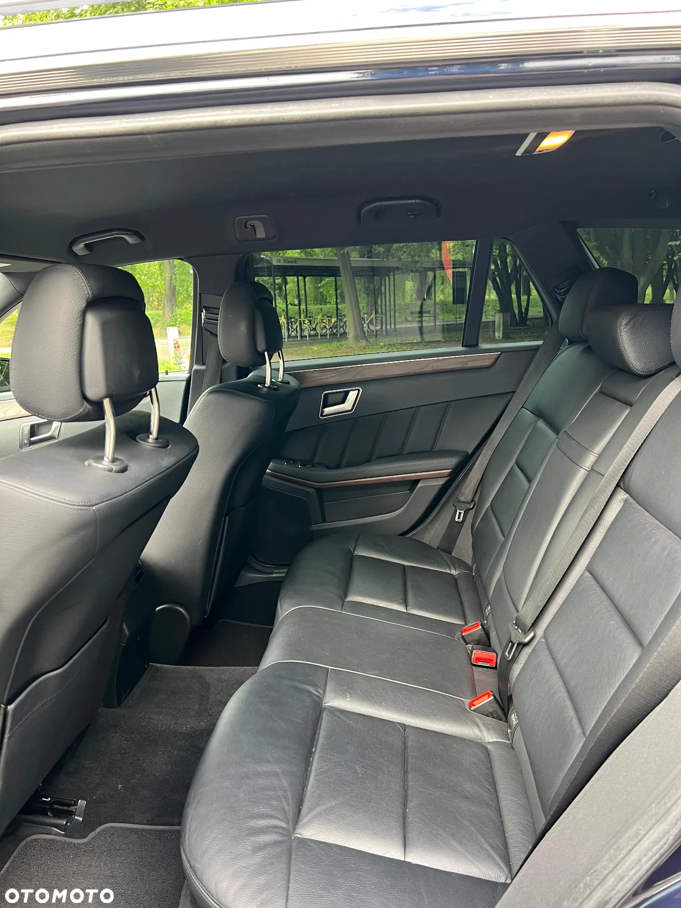 Mercedes-Benz Klasa E 350 T CDI DPF 4Matic BlueEFFICIENCY 7G-TRONIC Avantgarde - 22