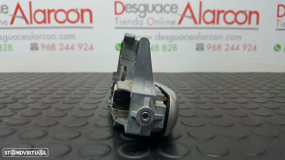 PUXADOR EXTERIOR TRASEIRO DIREITO PEUGEOT 308 PREMIUM - 7