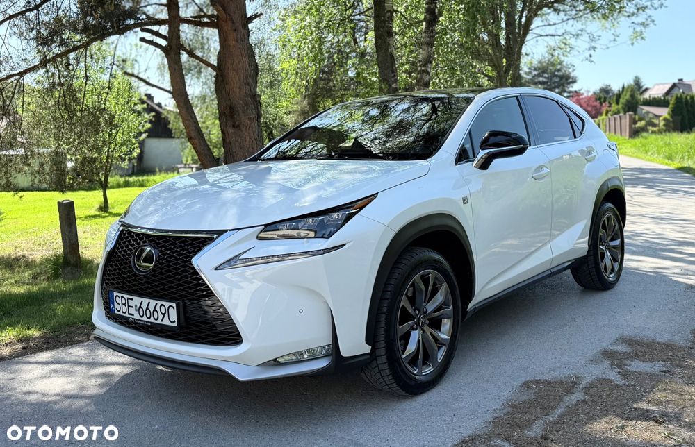 Lexus NX 200t F Sport AWD - 2