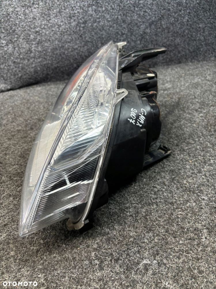 ford c-max prawa lampa przód 084311158R - 10