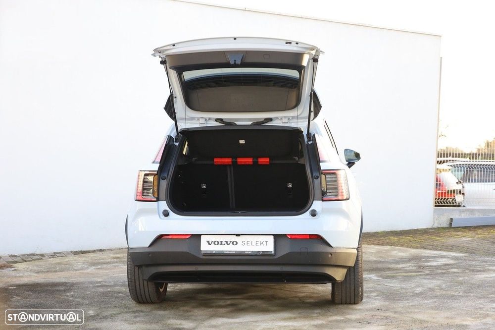 Volvo EX30 69 kWh Single Motor Extended Range Core - 5