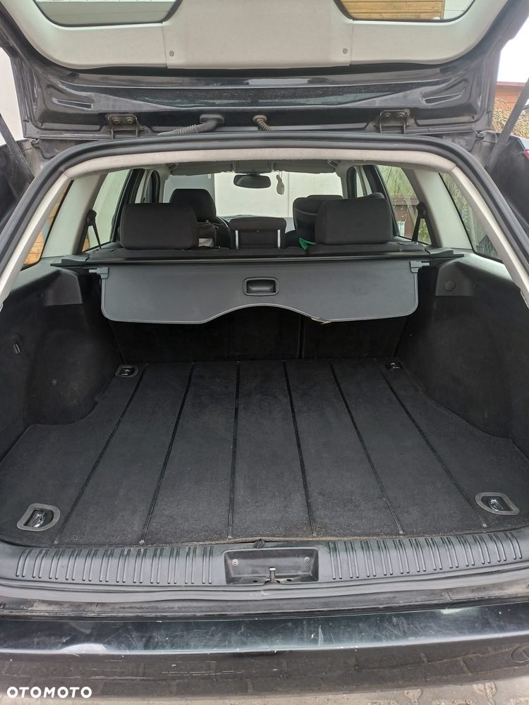 Ford Mondeo 1.8 Trend / Trend+ - 24
