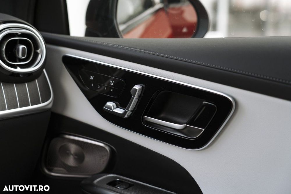 Mercedes-Benz GLC - 24