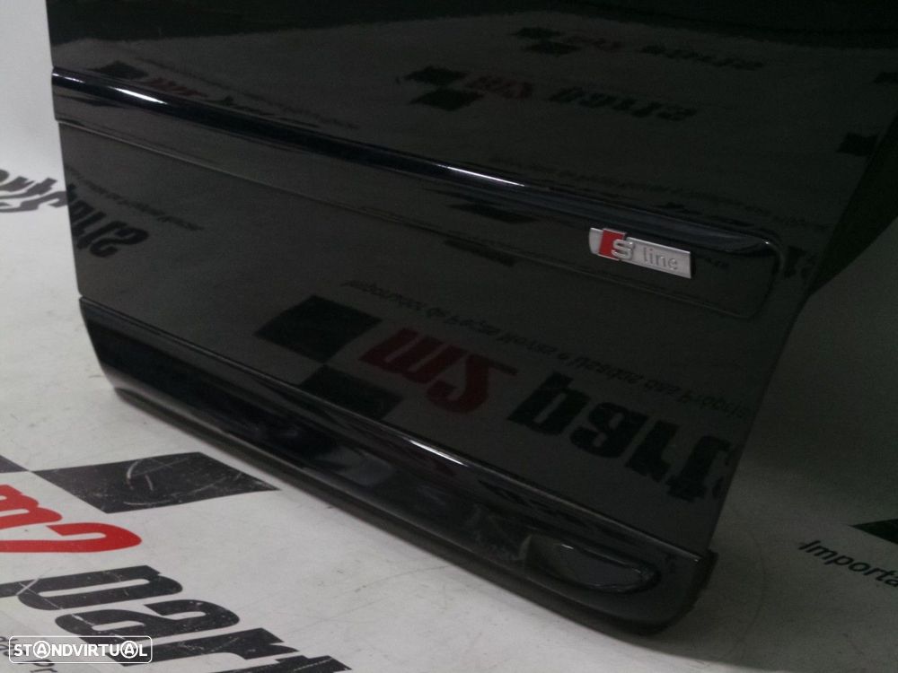 Porta Esquerdo/Trás Seminovo/ Original AUDI A4 (8EC, B7) 8E0833051J - 2