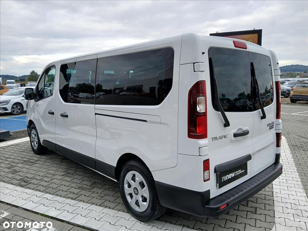 Renault Trafic 2.0 dCi - 4