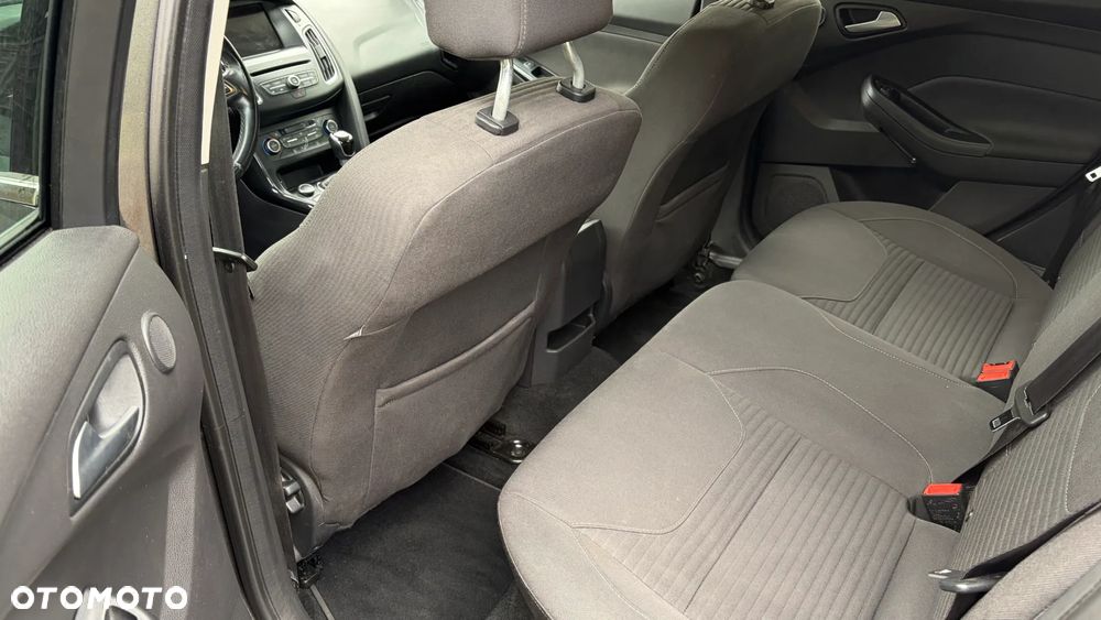 Ford Focus 1.5 TDCi DPF Start-Stopp-System Titanium - 16