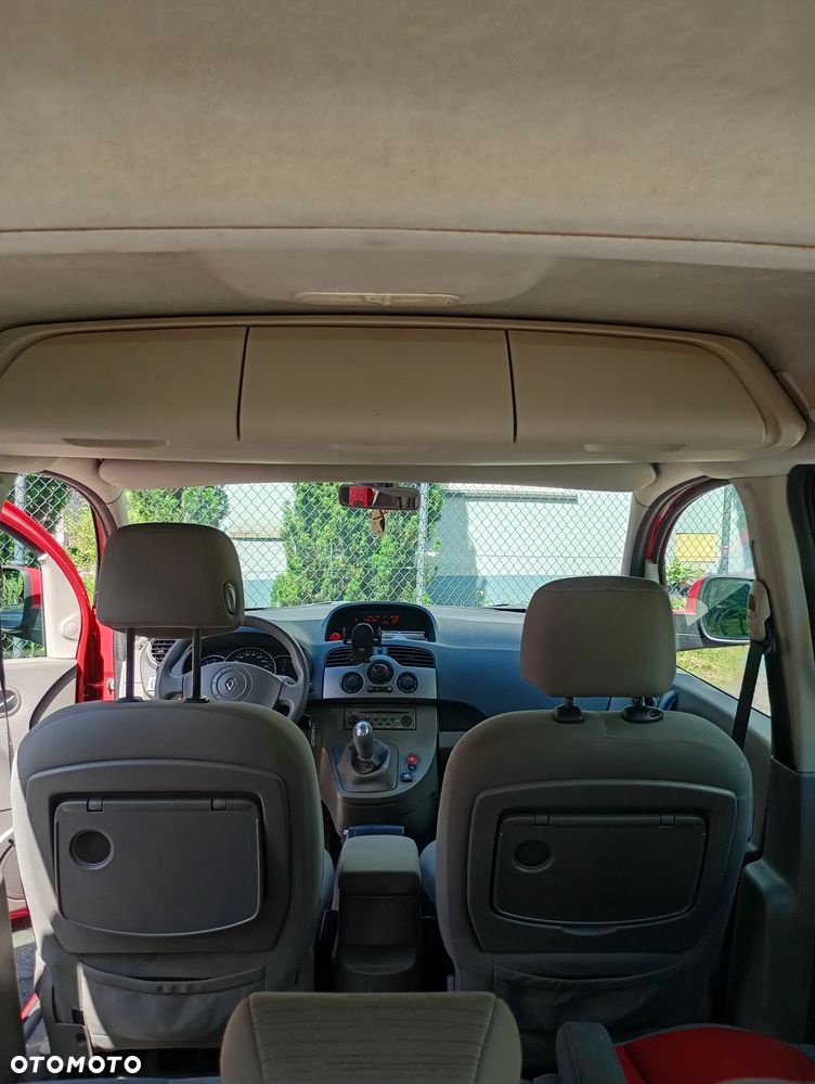 Renault Kangoo 1.6 16V Privilege - 9