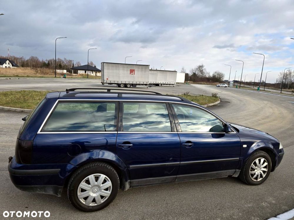 Volkswagen Passat 1.9 TDI Comfortline Tiptr - 32