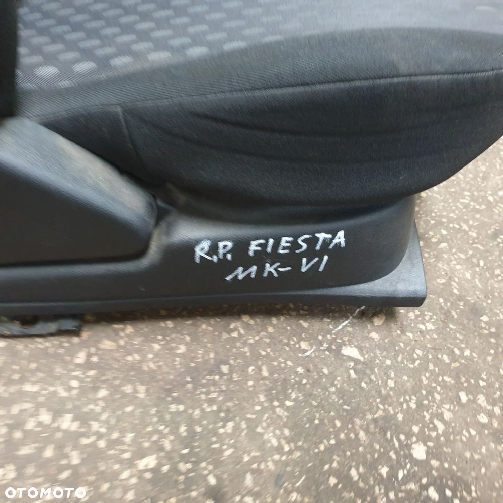 FORD FIESTA MK6  POSZYCIE FOTELA LEWE PRAWE 05R - 4