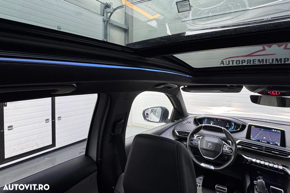 Peugeot 3008 Plug-In Hybrid 225 e-EAT8 GT - 5